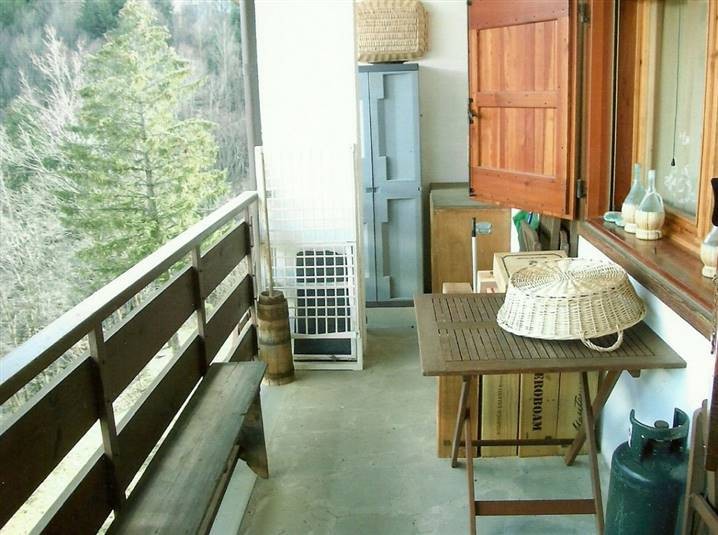 Fiumalbo piano terra con ingresso indipendente vendesi