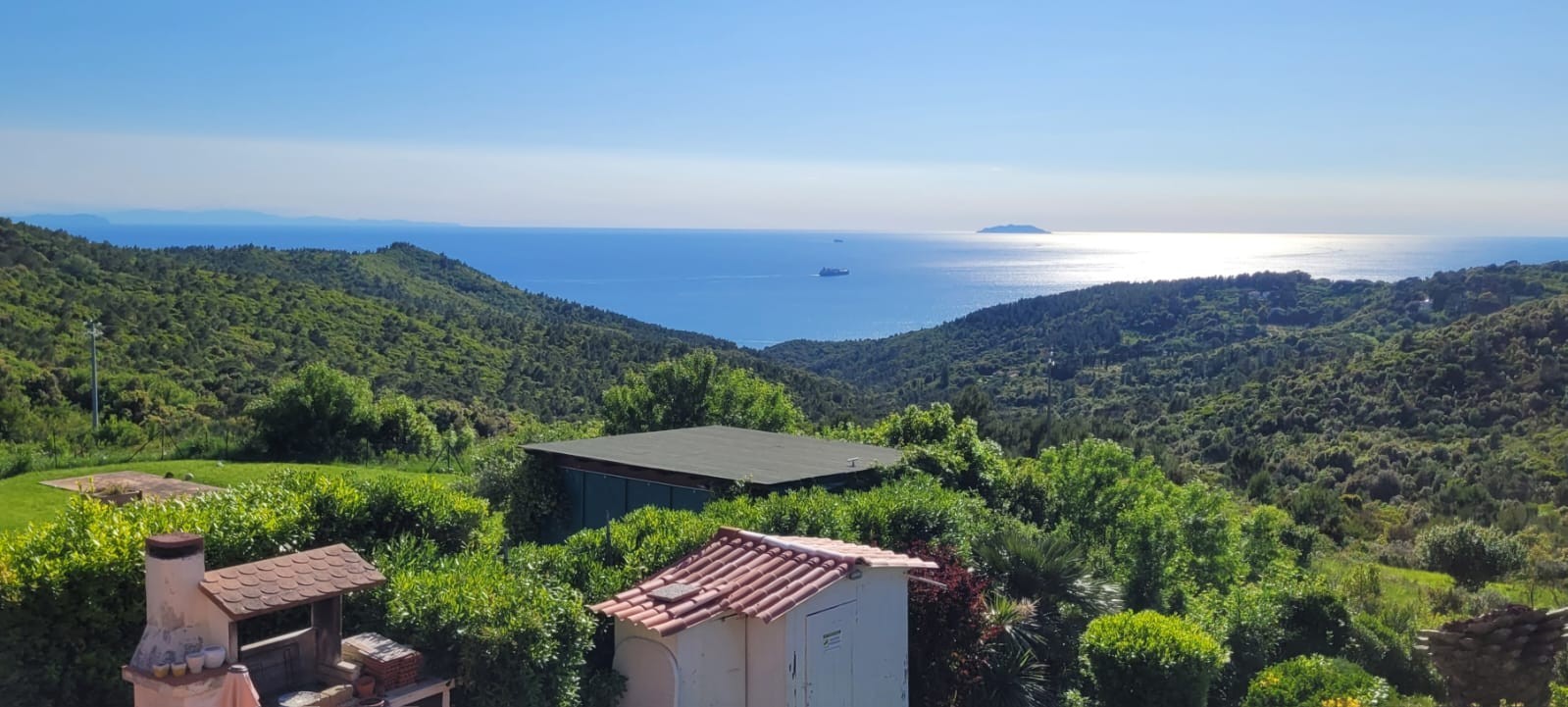 Porzione di villa bifamiliare